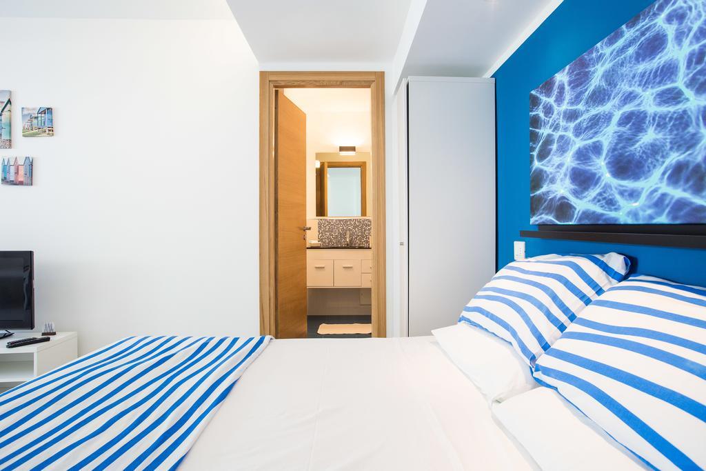 Mondello Suites Feels Like Home Ngoại thất bức ảnh