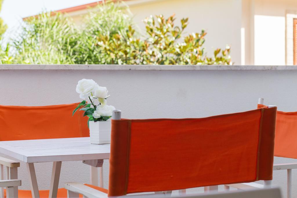 Mondello Suites Feels Like Home Ngoại thất bức ảnh