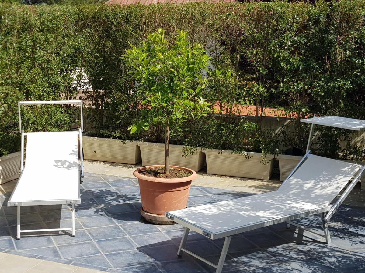 Mondello Suites Feels Like Home Ngoại thất bức ảnh